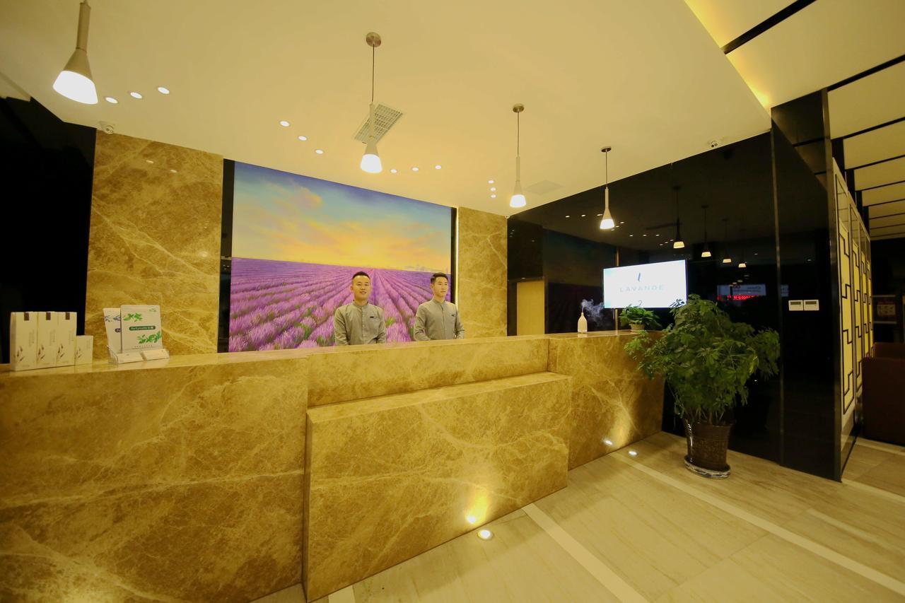 Lavande Hotel Qingdao North Station Shop Dış mekan fotoğraf