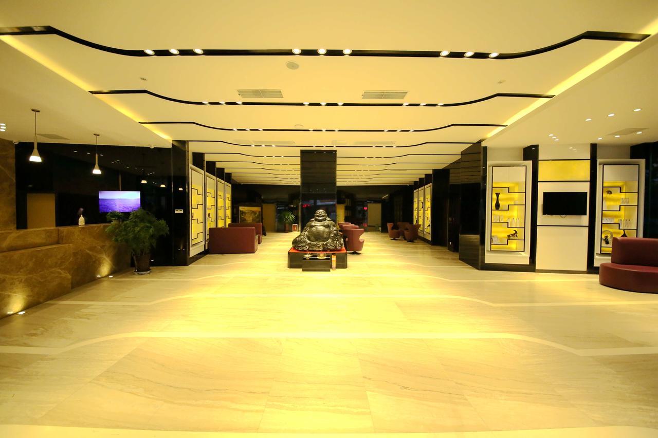 Lavande Hotel Qingdao North Station Shop Dış mekan fotoğraf