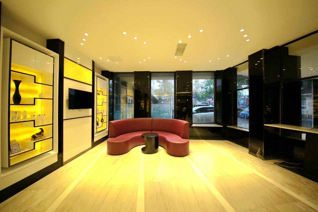 Lavande Hotel Qingdao North Station Shop Dış mekan fotoğraf