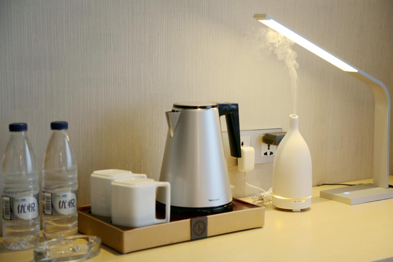 Lavande Hotel Qingdao North Station Shop Dış mekan fotoğraf